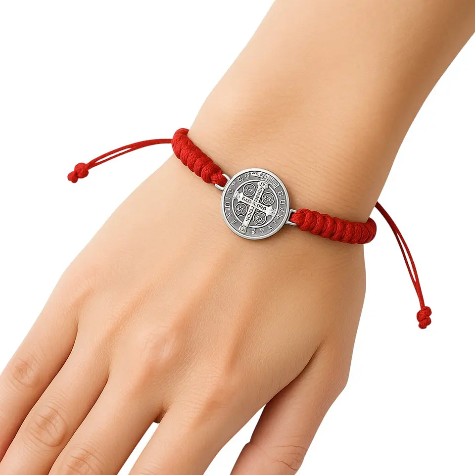 Pulsera Hilo Rojo Trenzado San Benito Acero 4