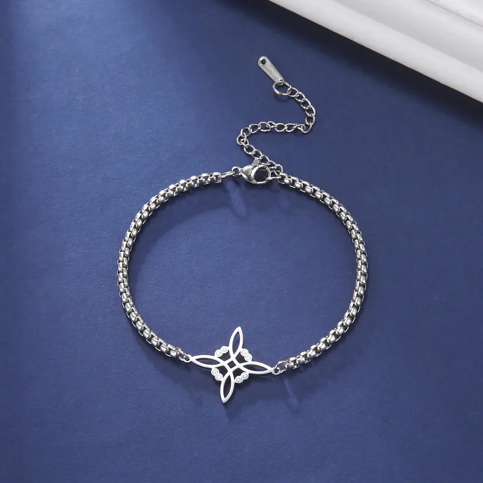Pulsera Nudo de Bruja Celta Plateada Acero 5