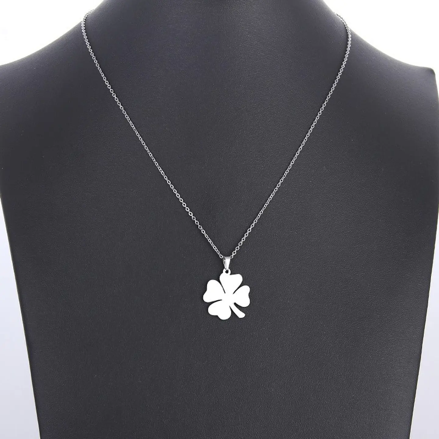 Colgante Collar Trebol 4 Hojas Acero Plateado 2
