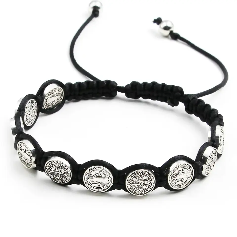 Pulsera Hilo Negro San Benito Protector 10 Medallas 1