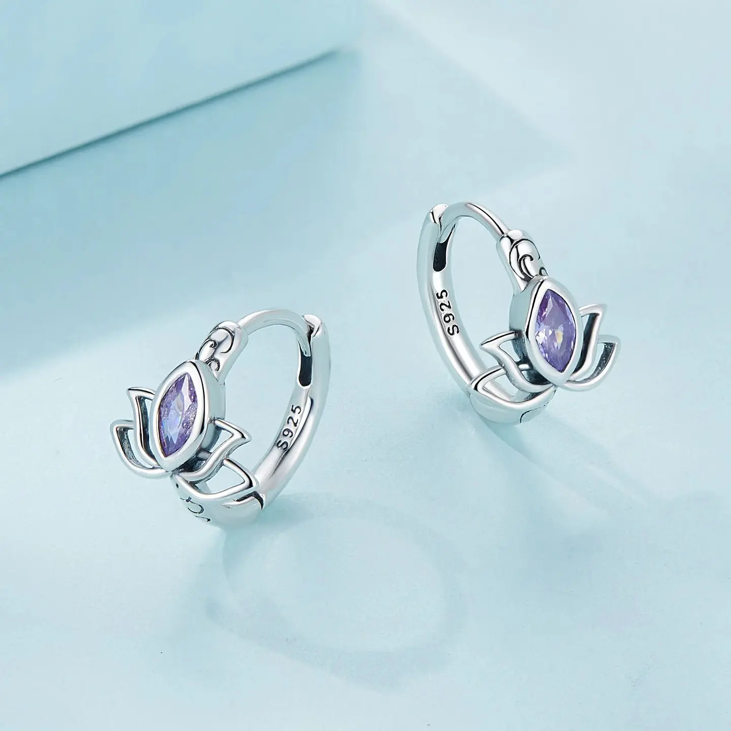 Aros Plata 925 Argollas Huggies Flor de Loto 4