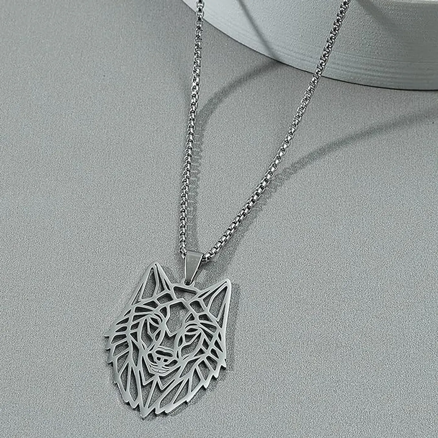 Collar Cabeza Lobo Wolf Acero Geométrico Plateado 2