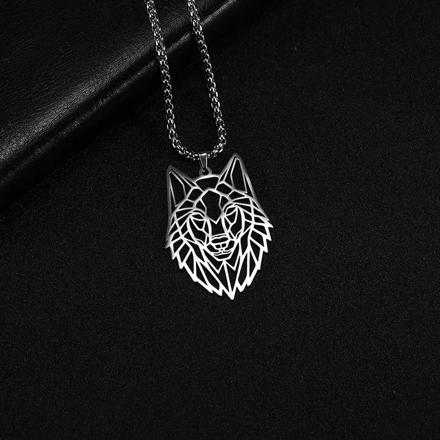 Collar Cabeza Lobo Wolf Acero Geométrico Plateado 5