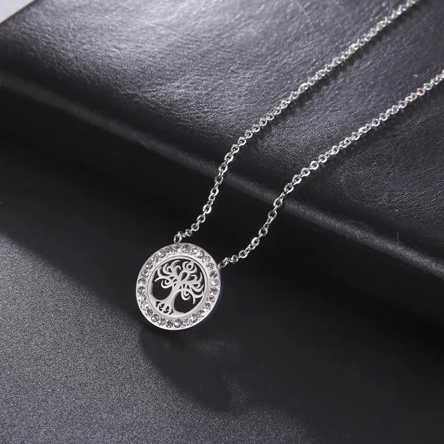 Collar Árbol de la vida con Circones Plateado Acero 9