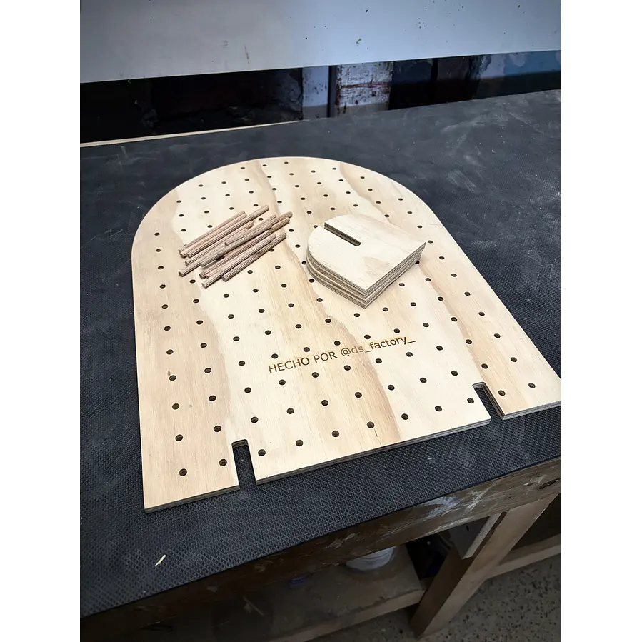 Panel exhibidor perforado 5