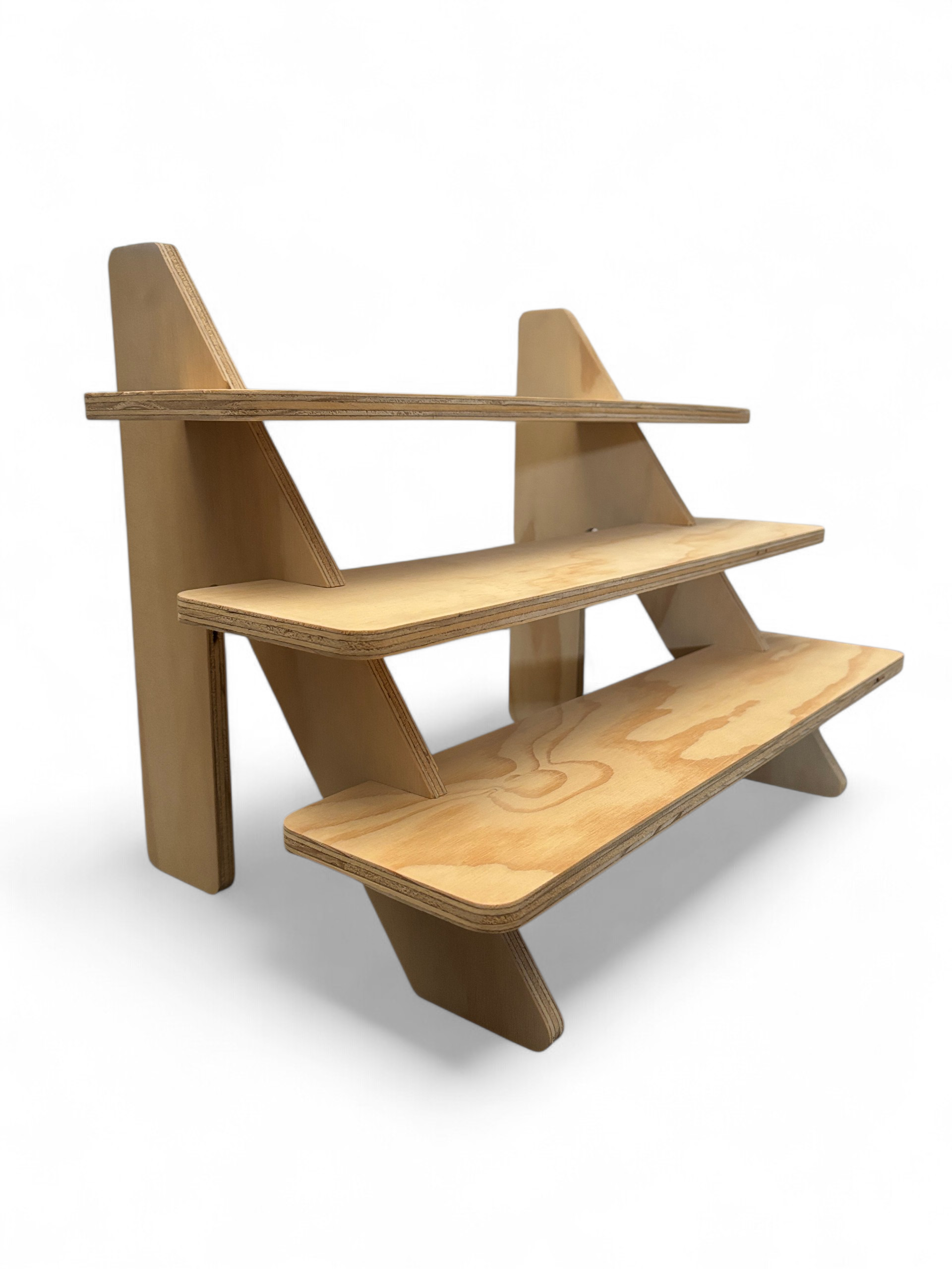 Exhibidor 3 niveles madera
