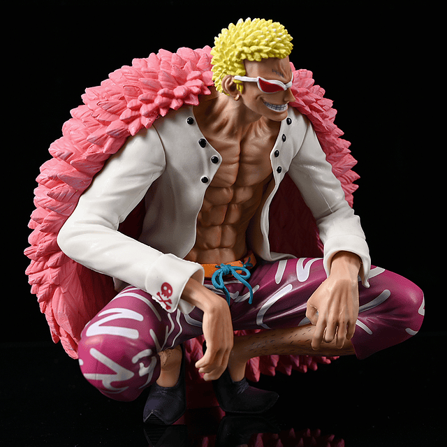 Figura de acción de una pieza 16 cms. Don Quijote Doflamingo