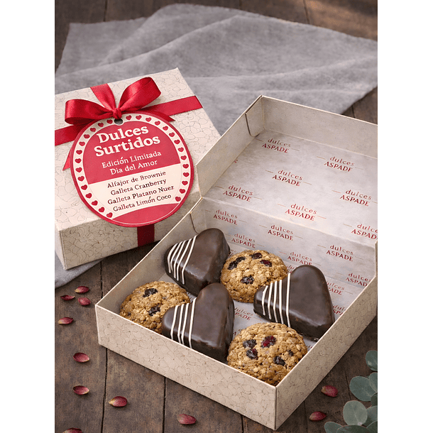 Caja Surtido de Dulces Día de los Enamorados 