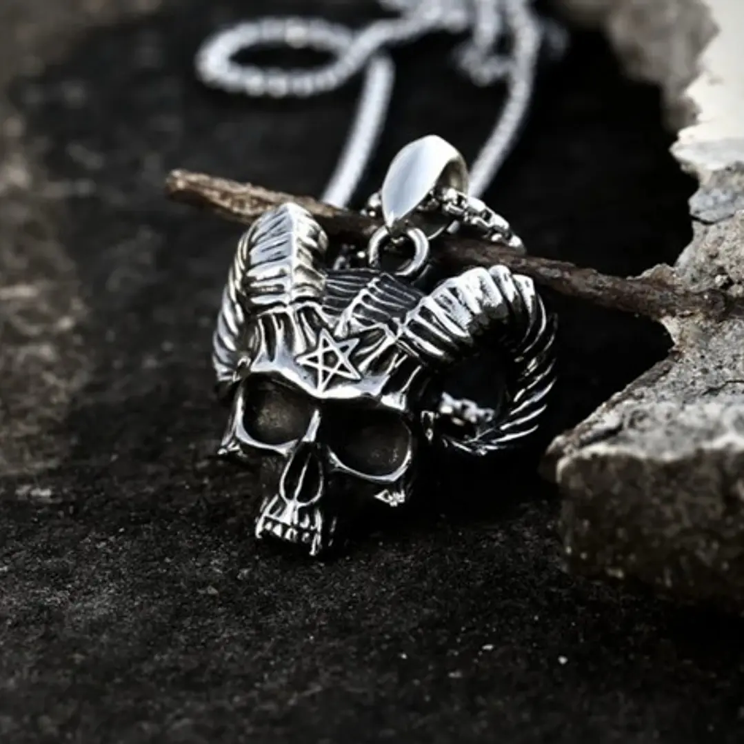 Collar Calavera Rock, Acero Inoxidable, Hombre 2