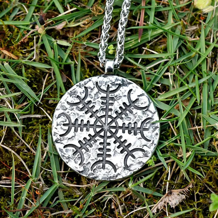 Collar Vikingo Con Runa Aegishjalmur, Acero Inoxidable 5