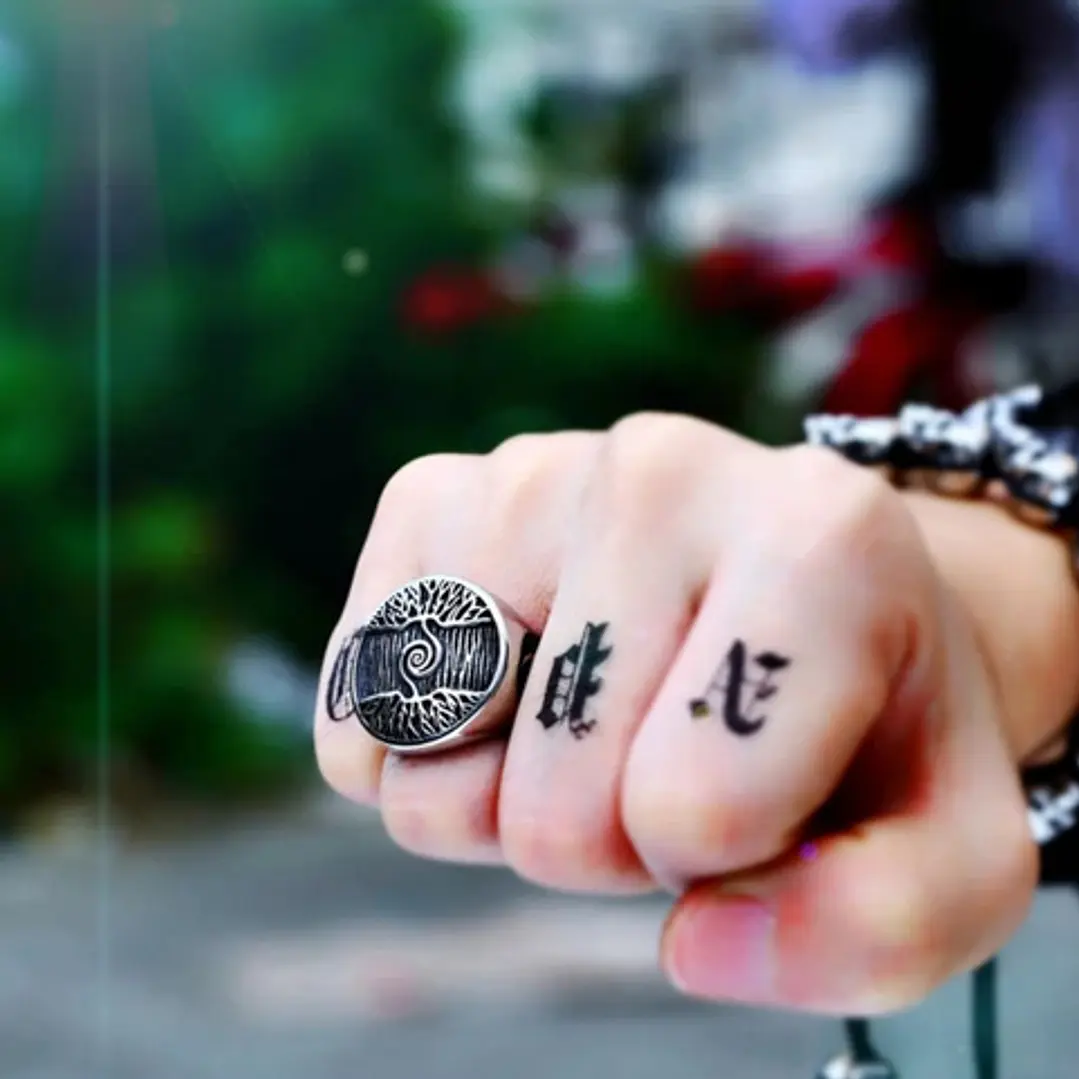 Anillo Vikingo Yggdrasil, Acero Inox., Hombre 2