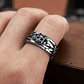 Anillo Calavera Tallada, Acero Inoxidable, Unisex - Miniatura 2