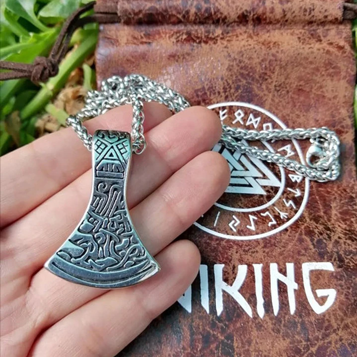 Collar Vikingo Hacha Tallada, Acero Inoxidable, Unisex 2