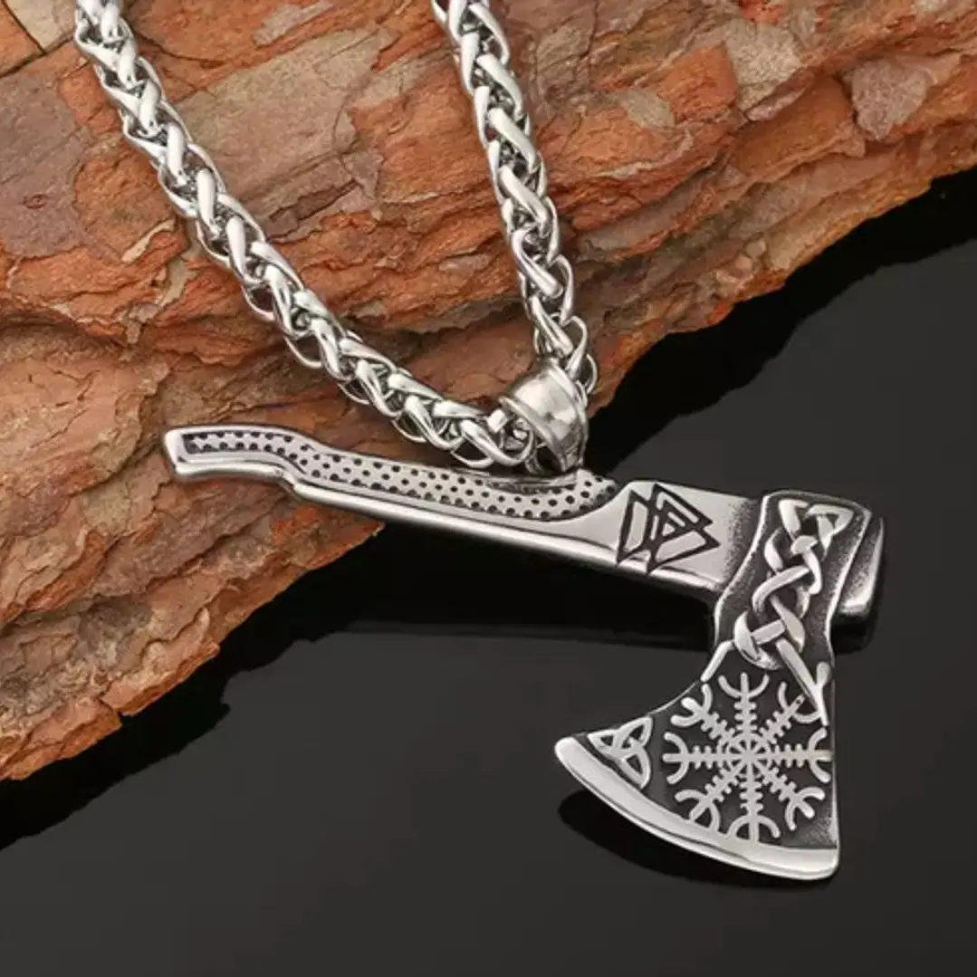 Collar Vikingo Hacha Con Tallado Aegishjalmur, Acero Inox. 4