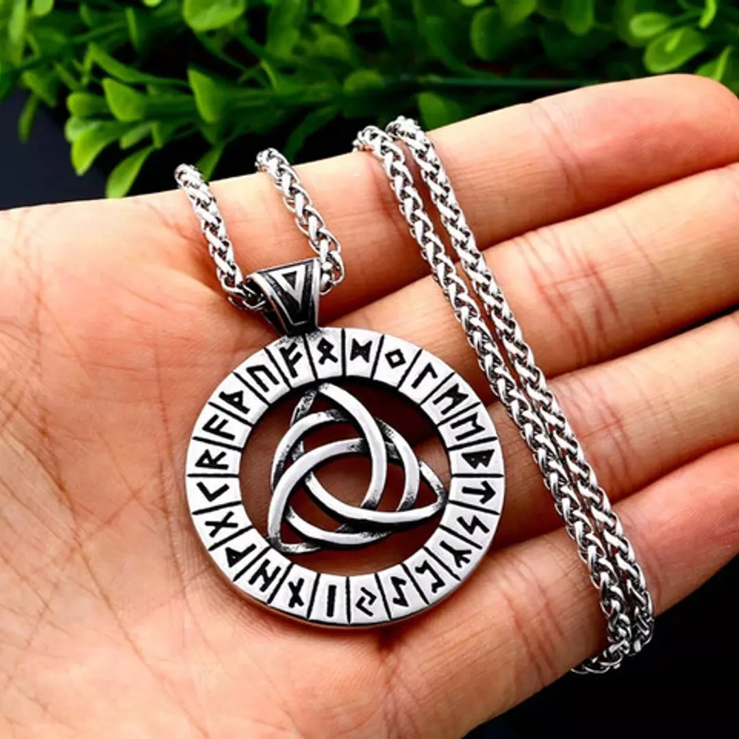 Collar Vikingo Nudo Celta Y Runas, Acero Inoxidable, Unisex 2
