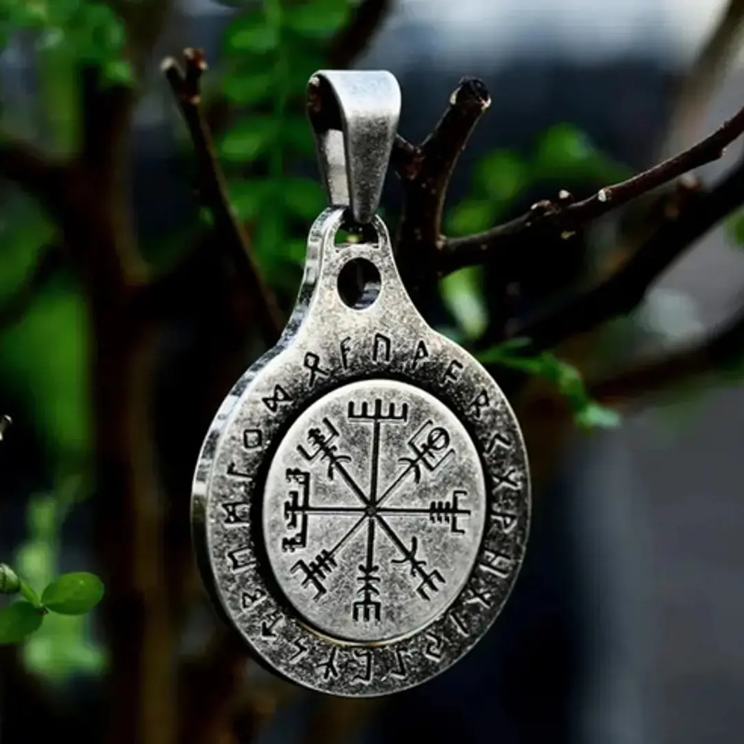 Collar Vegvísir Con Spinner Giratorio, Acero Inoxidable 3