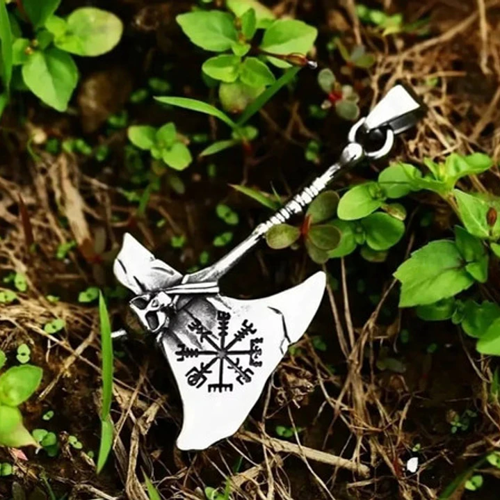 Collar Vikingo Hacha Vegvísir Calavera, Acero Inoxidable 3
