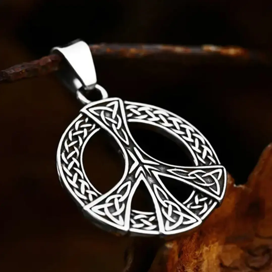 Collar Celtic Knot, Acero Inoxidable, Unisex 3