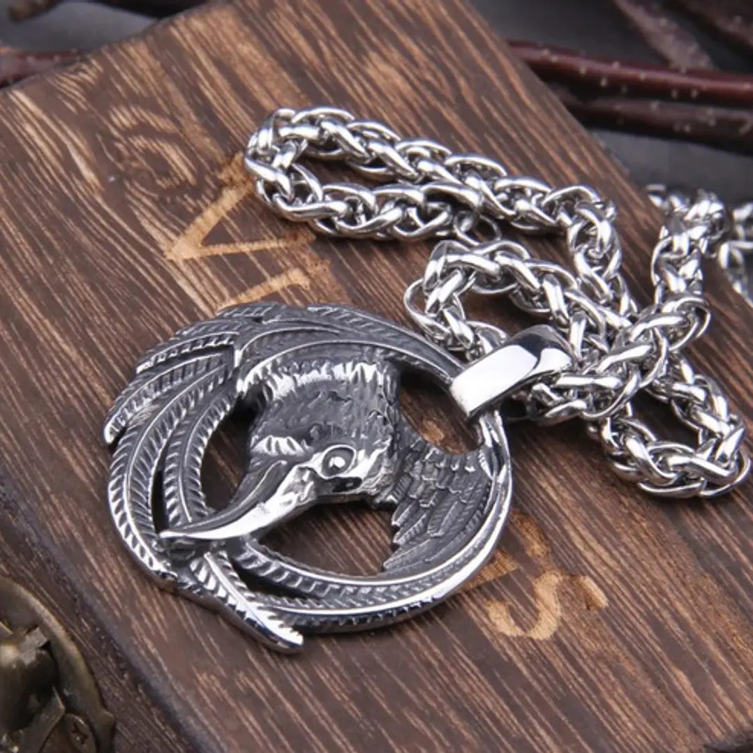 Collar Vikingo Cuervo, Acero Inoxidable, Unisex 4