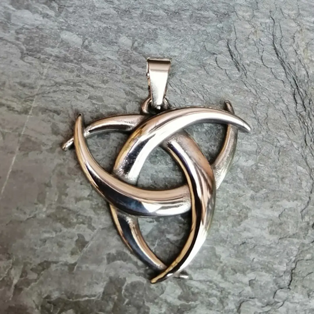 Collar Vikingo Triple Cuerno De Odín, Acero Inoxidable 2