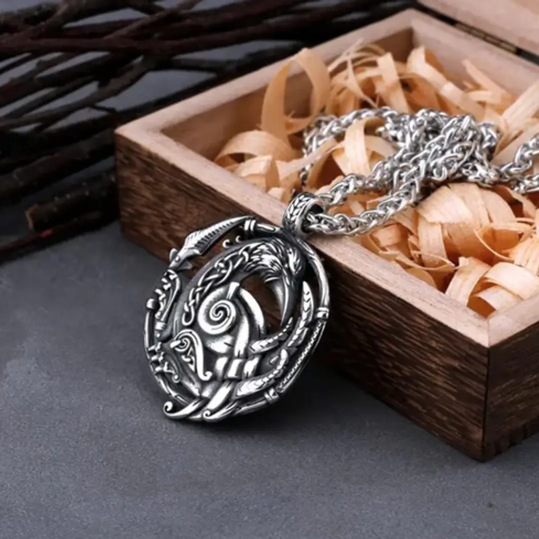 Collar Nordic Crow, Acero Inoxidable, Unisex 3