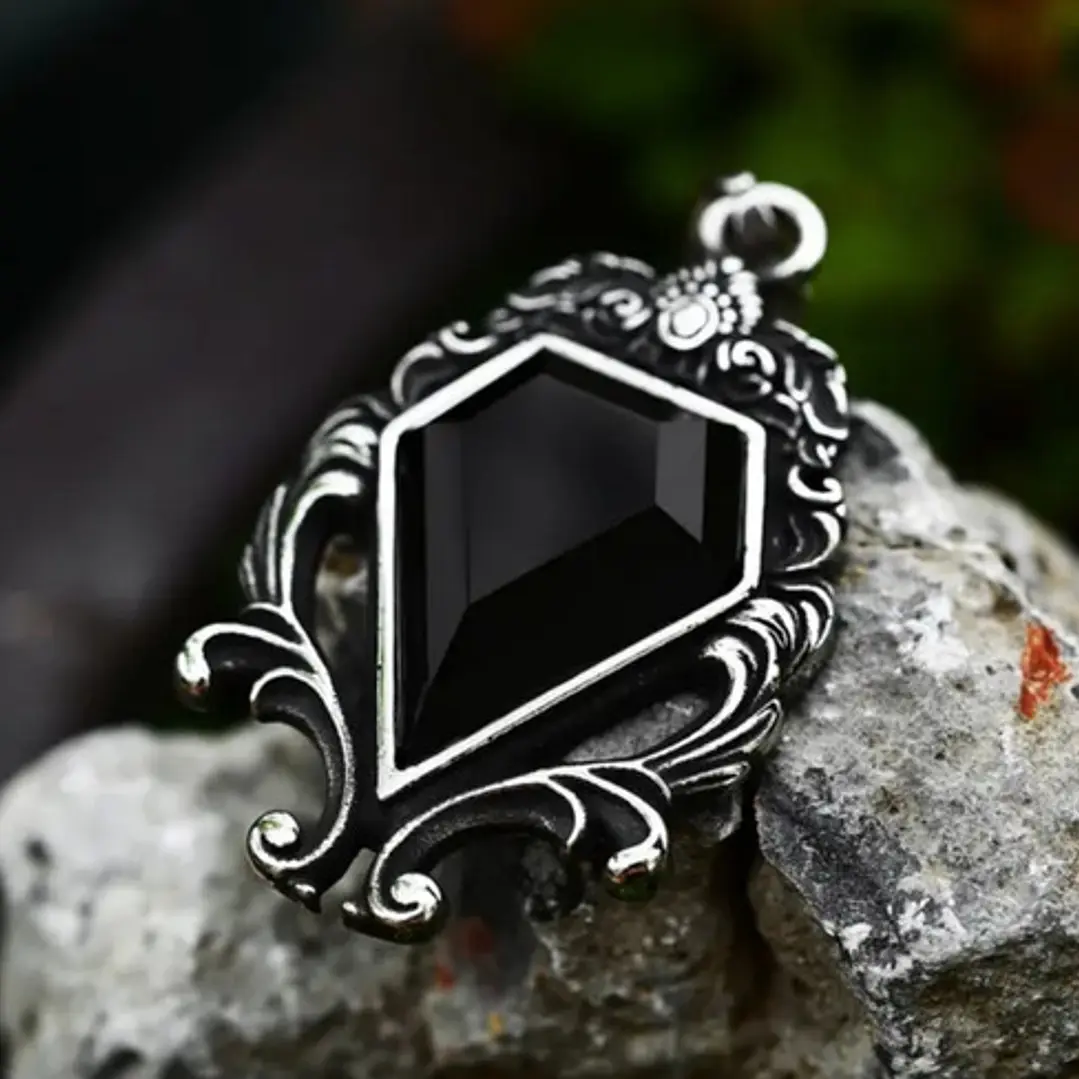 Collar Gótico Black Diamond, Acero Inoxidable, Mujer 2