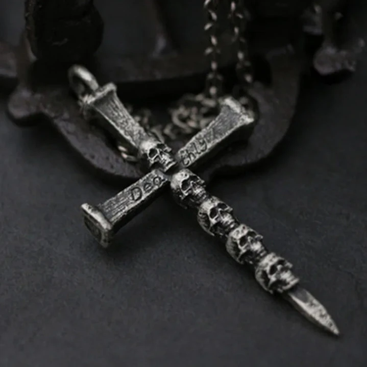 Collar Cross Of Nails And Skulls, Acero Inoxidable, Hombre 3