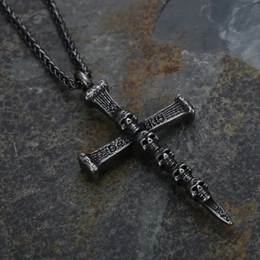 Collar Cross Of Nails And Skulls, Acero Inoxidable, Hombre 5