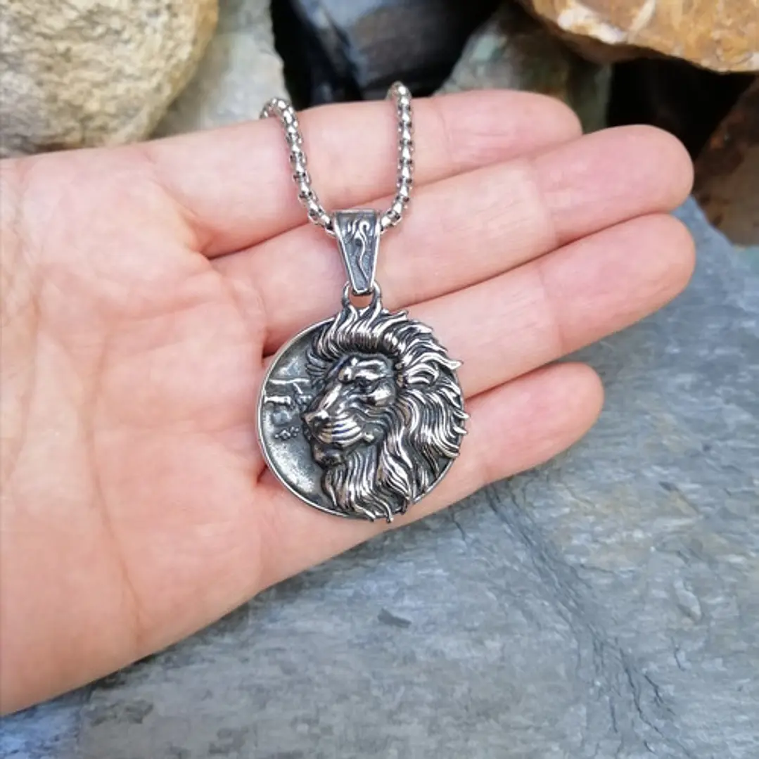 Collar Lion, Acero Inoxidable, Hombre 2