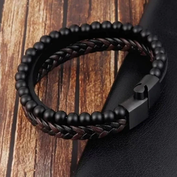 Pulsera Cuero Multicapa, Ónix Opaco, Cierre Magnético 4