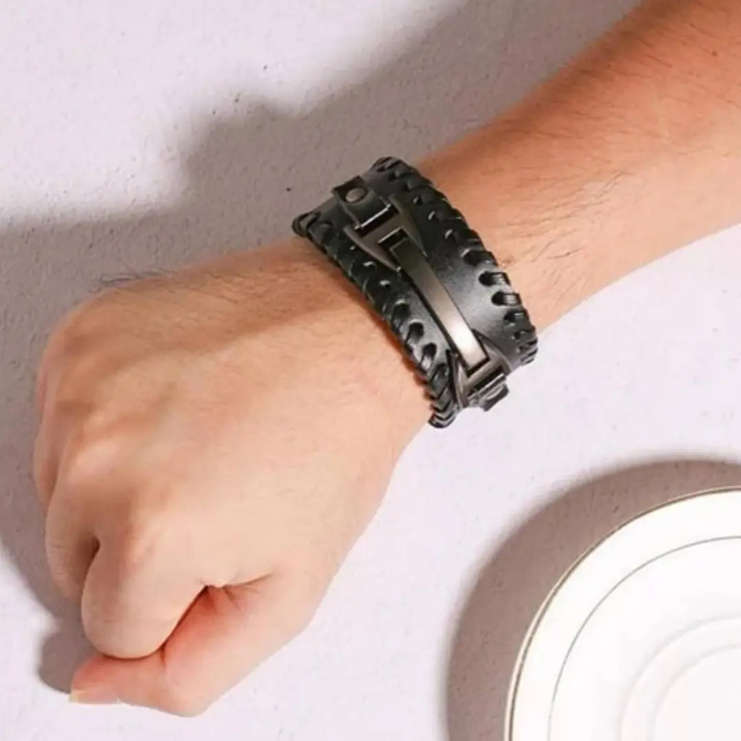 Brazalete Cuero Modelo Londres, Hebilla Ajustable, Hombre 2