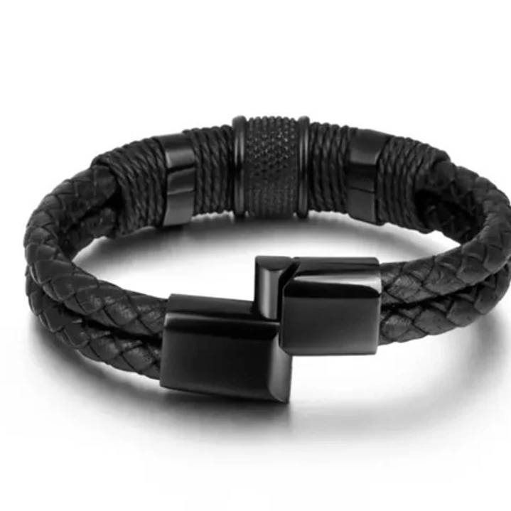 Pulsera Cuero Black Modelo Oslo, Cierre Magnético, Hombre 3