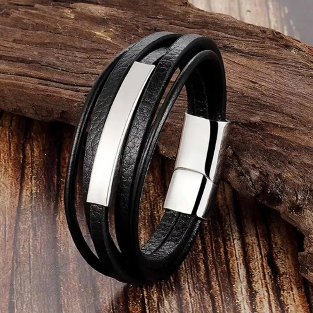 Pulsera Cuero Black Modelo Aurland, Cierre Magnético, Hombre 2