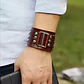 Brazalete Cuero Con Tachas, Modelo Madrid, Unisex - Miniatura 5