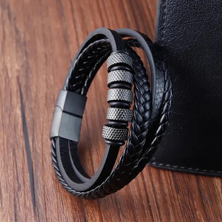 Pulsera Cuero Black, Modelo Lúxor, Cierre Magnético, Hombre 4