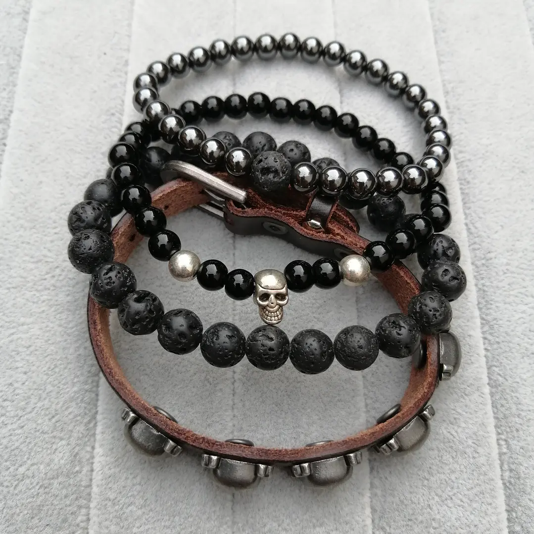 Conjunto Pulseras Piedras Naturales y Calaveras, Unisex 5