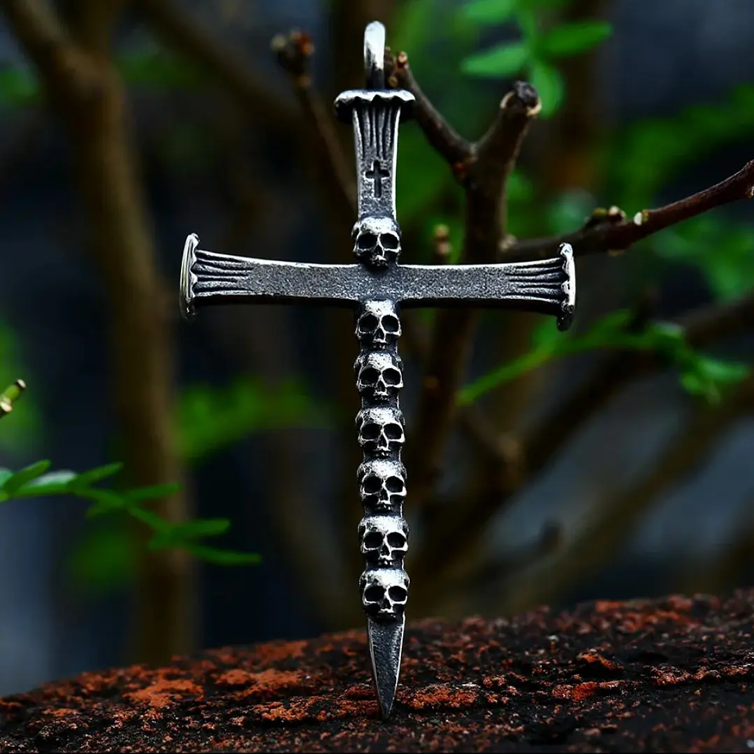 Collar Cruz con Calaveras, Acero Inoxidable Vintage, Hombre 2