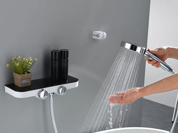 Grifería para tina y ducha Ystad