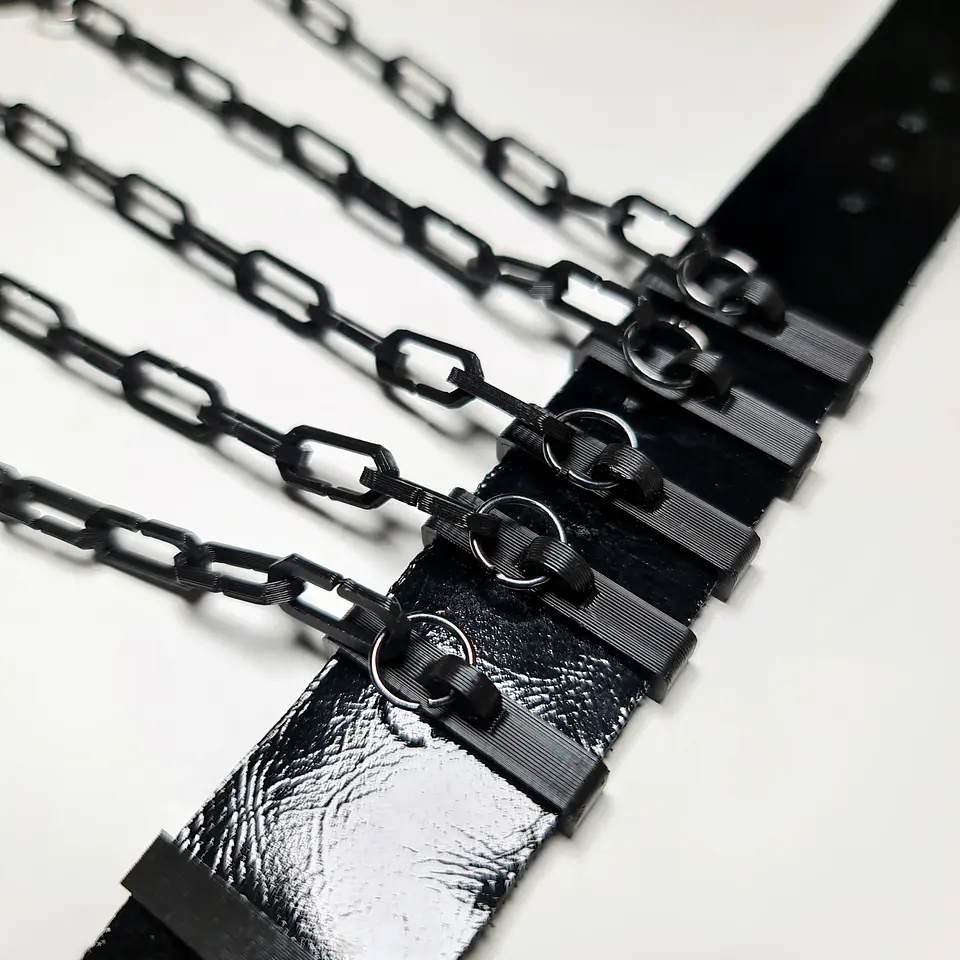 Hand Chains 4