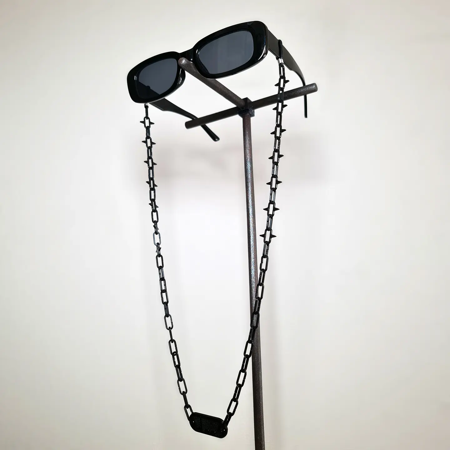 Straps Spikes for Glasses 3