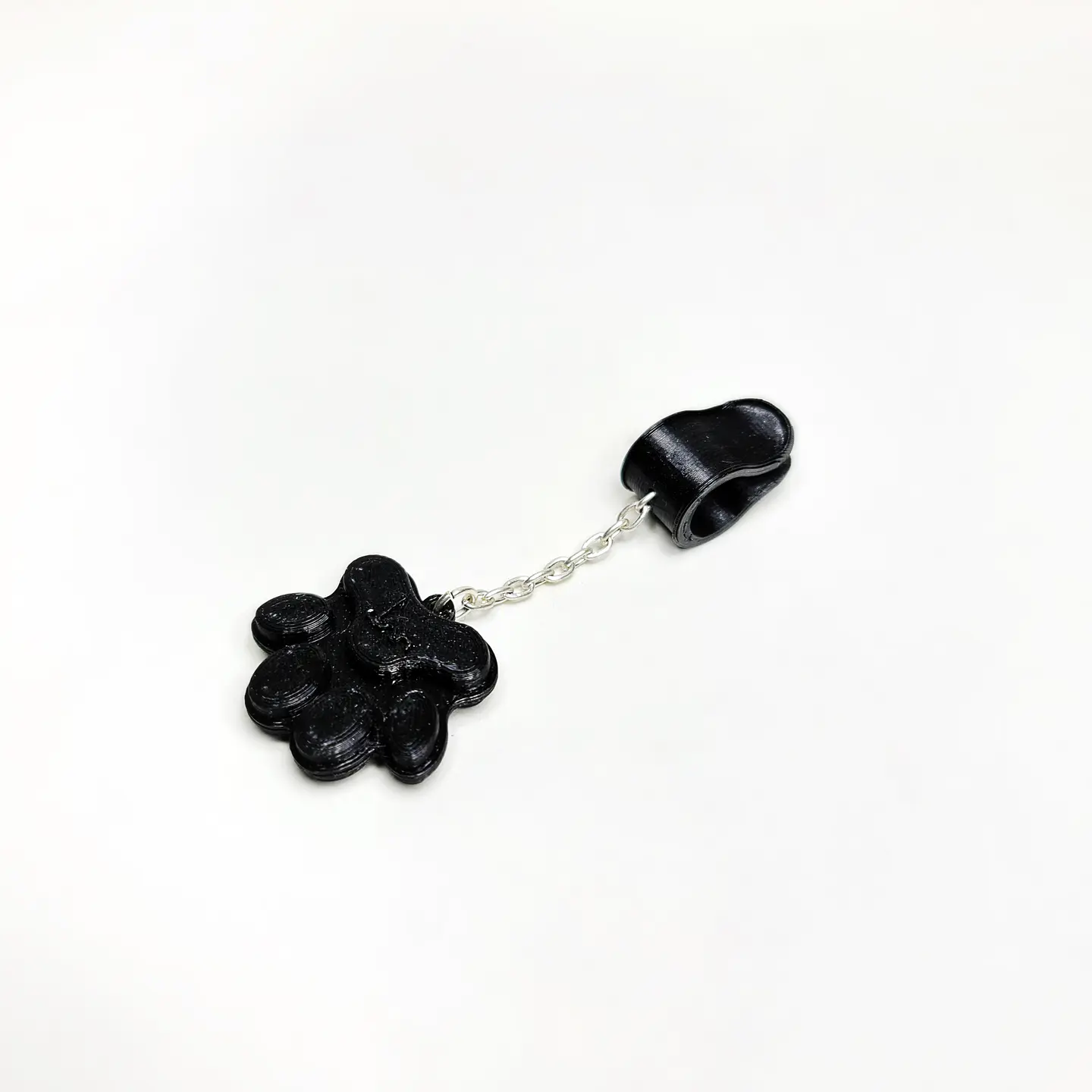 Cat's Paw Ear Clip (Hoop without piercing) 2