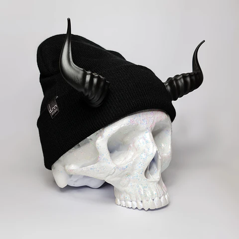 Beanie Lucifer Sin Cadenas