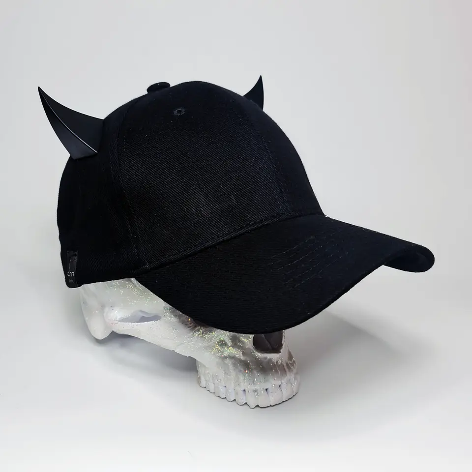 Gorra Carnotaurus 5