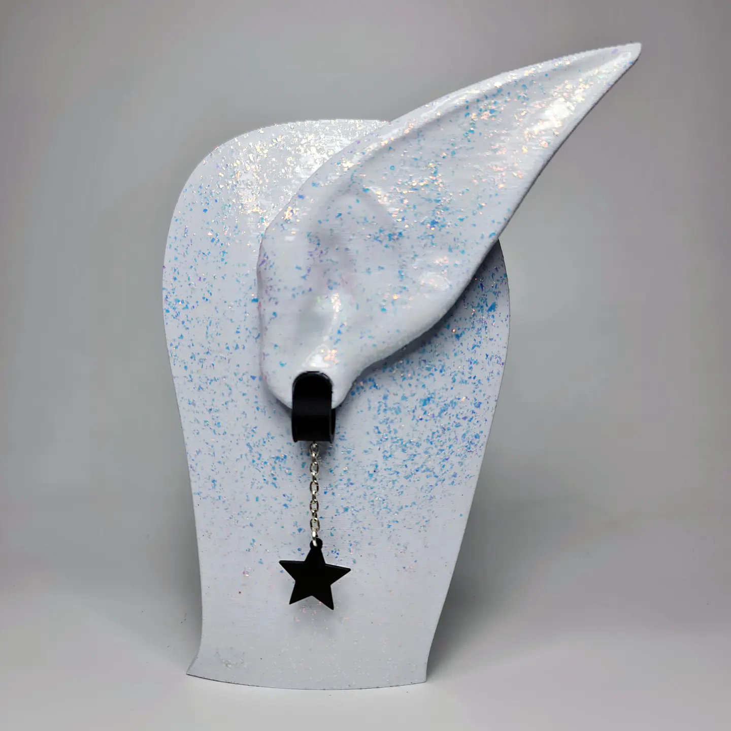 Ear Clip Black Star 2