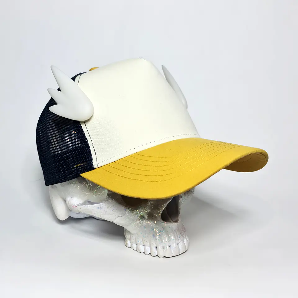 Gorra Trucker Alas Kawaii 7
