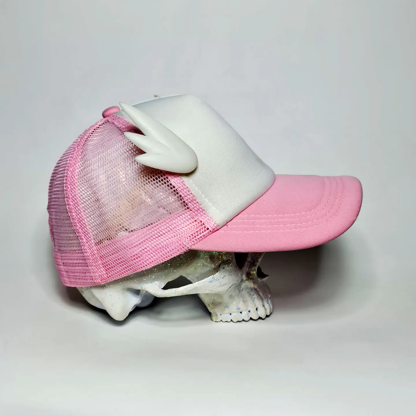 Gorra Trucker Alas Kawaii 4