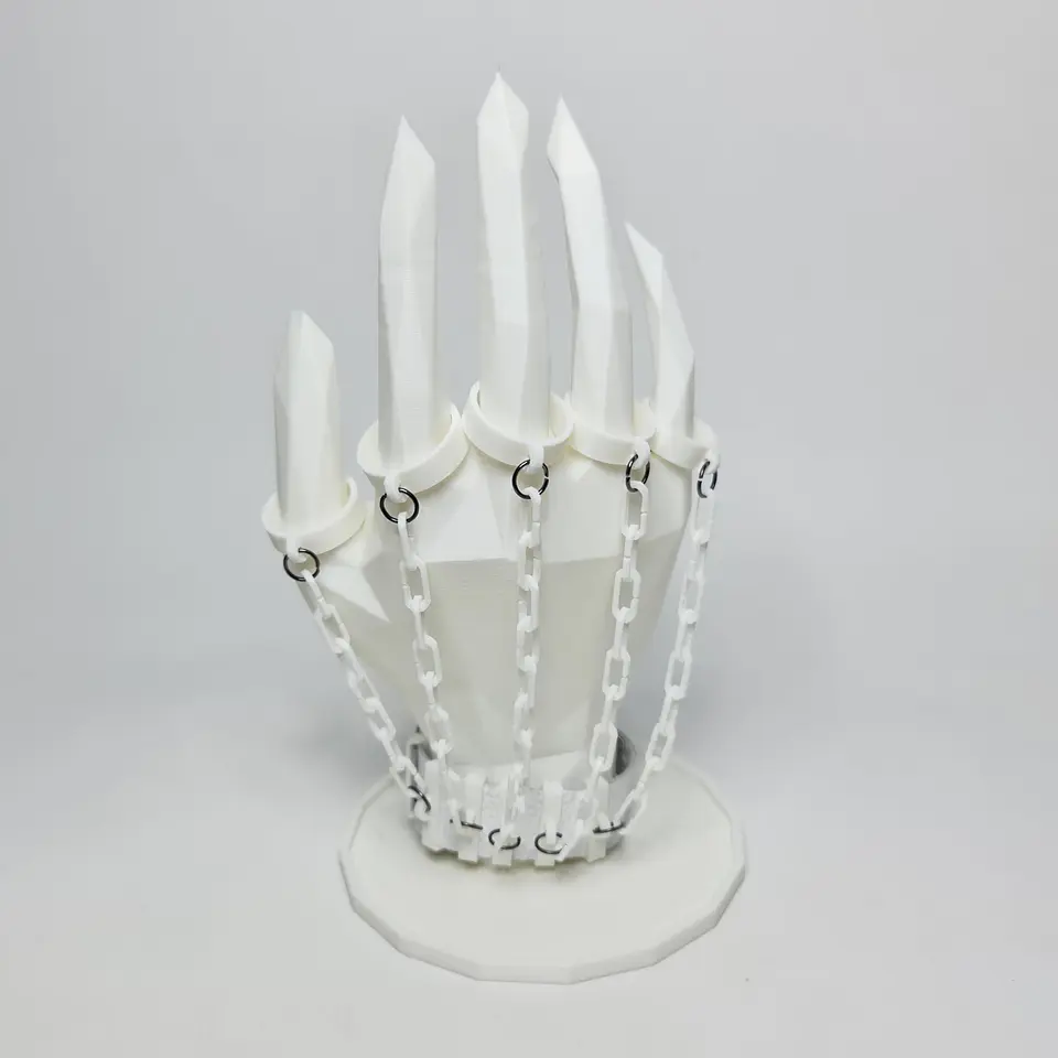 Hand Chains 11