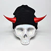Beanie Diablillo a La Moda