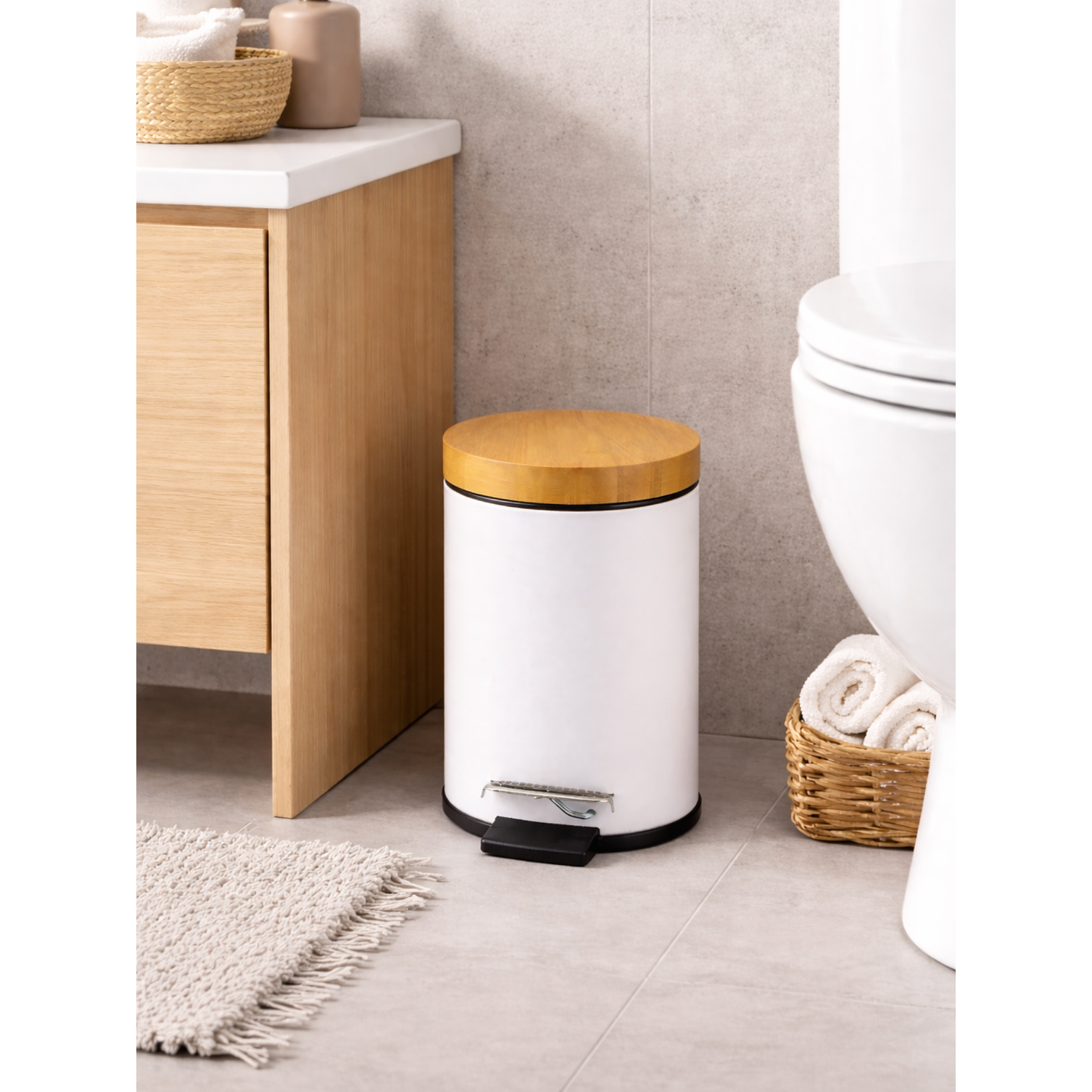 Basurero Blanco Con Pedal Cierre Suave y Tapa de Bambú 5L 3