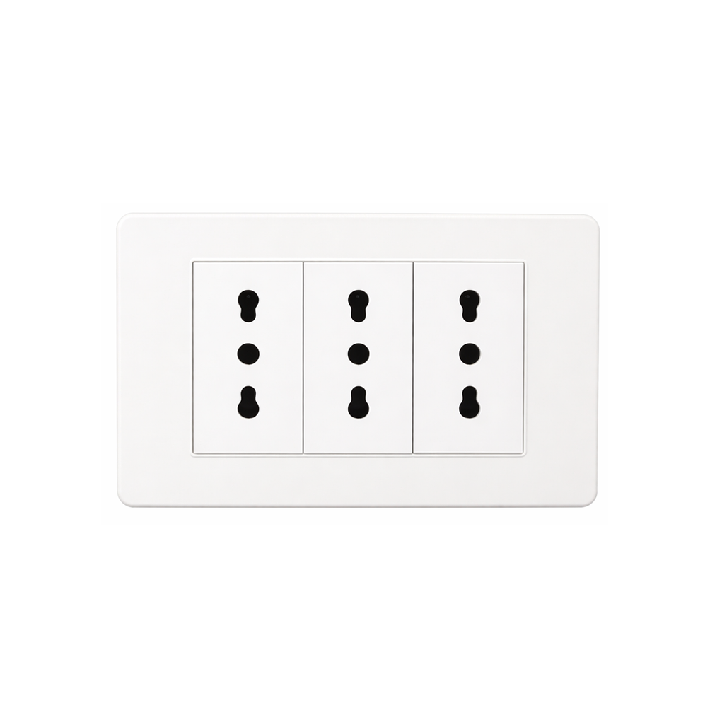 Enchufe Triple 16A Blanco 1